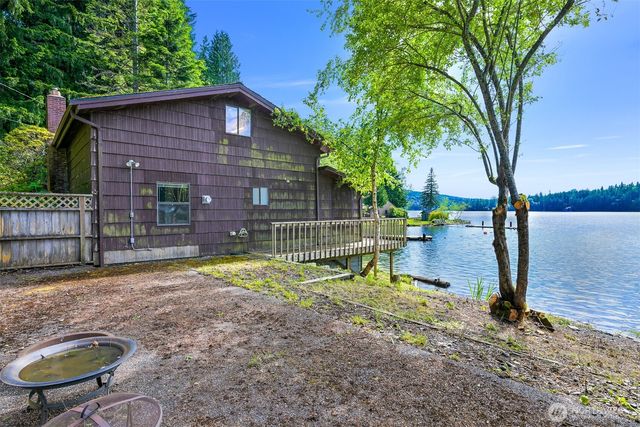 3169 Agate Bay Lane, Bellingham, WA 98226