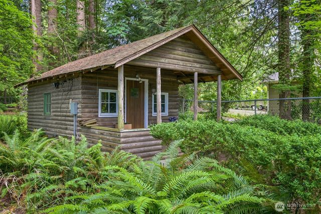 3169 Agate Bay Lane, Bellingham, WA 98226