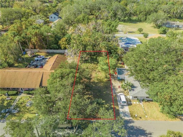 534 N MYRTLE AVENUE, New Smyrna Beach, FL 32168