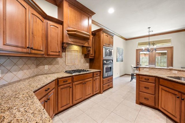 1716 NW 184th Street, Edmond, OK 73012