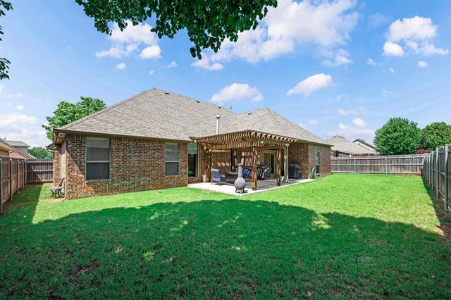 1716 NW 184th Street, Edmond, OK 73012