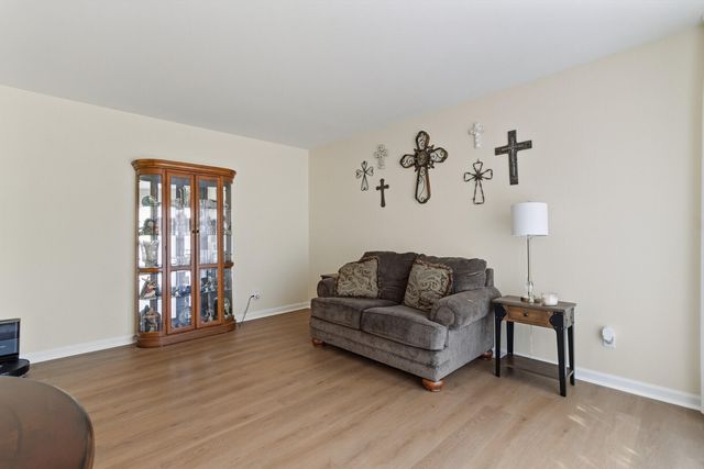 6 Sabina Court, Hanahan, SC 29410