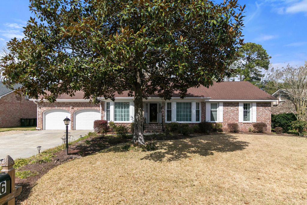 6 Sabina Court, Hanahan, SC 29410