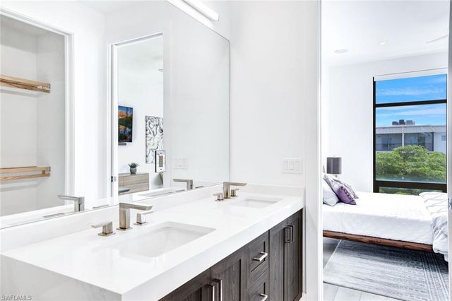 850 Central AVE 207, Naples, FL 34102