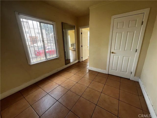 6325 S Figueroa Street, Los Angeles, CA 90003
