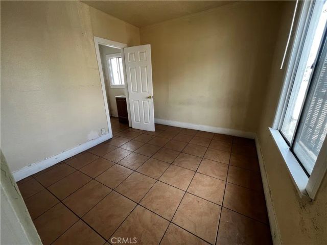 6325 S Figueroa Street, Los Angeles, CA 90003