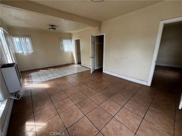 6325 S Figueroa Street, Los Angeles, CA 90003