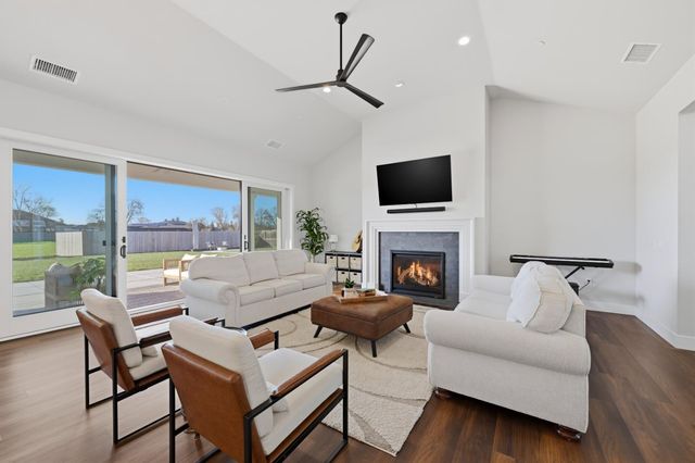 3000 Parella Ct, West Sacramento, CA 95691