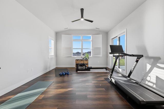 3000 Parella Ct, West Sacramento, CA 95691