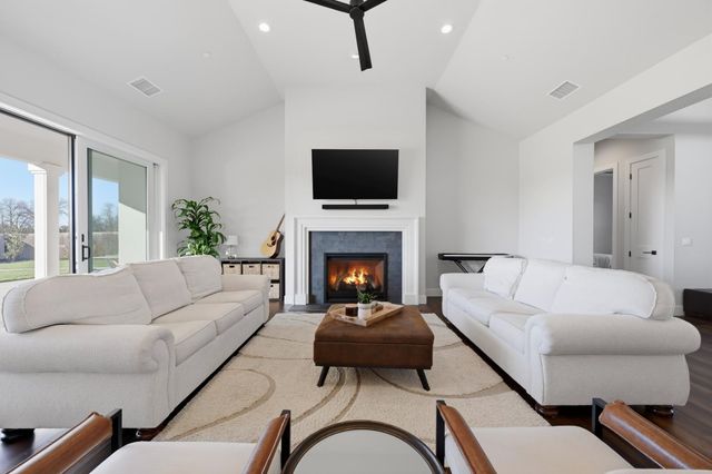 3000 Parella Ct, West Sacramento, CA 95691