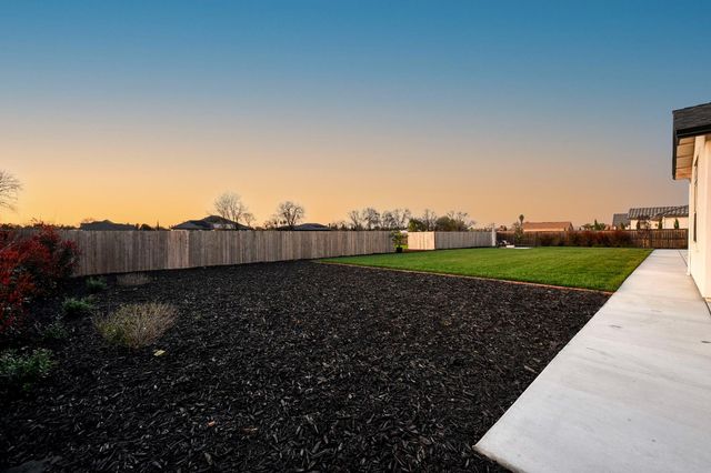 3000 Parella Ct, West Sacramento, CA 95691