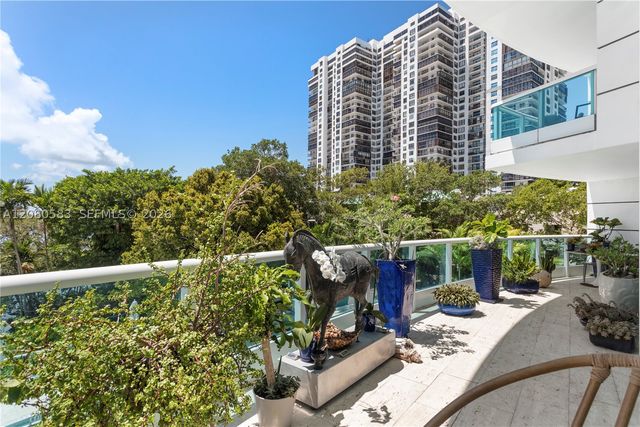 2127 Brickell Ave 503, Miami, FL 33129