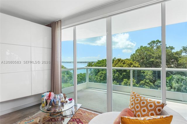 2127 Brickell Ave 503, Miami, FL 33129