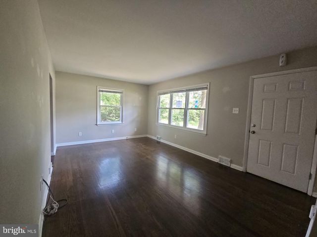 109 W DAWSON DR, Bridgeton, NJ 08302