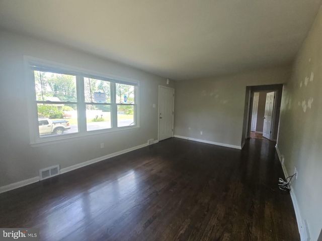109 W DAWSON DR, Bridgeton, NJ 08302