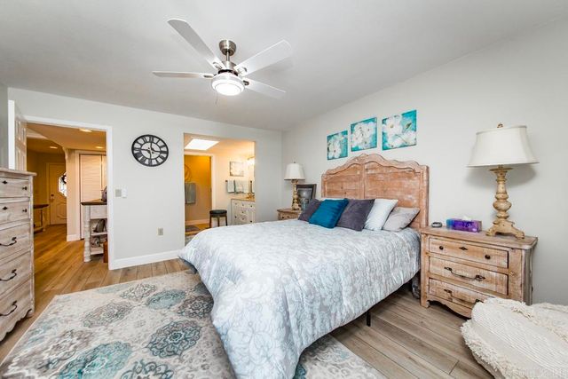 601 Woodlawn Dr Apt 28, Fairfield Bay, AR 72088