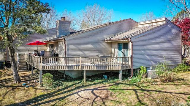 601 Woodlawn Dr Apt 28, Fairfield Bay, AR 72088