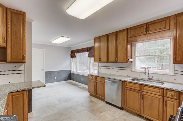 3346 Hidden Forest Drive, Snellville, GA 30078