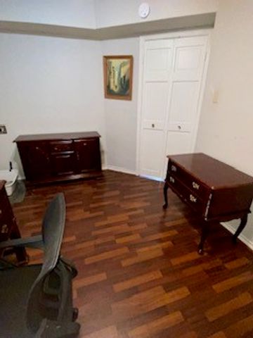 3167 Royal Lane, Dallas, TX 75229