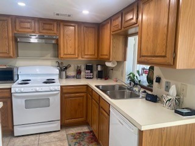 3167 Royal Lane, Dallas, TX 75229