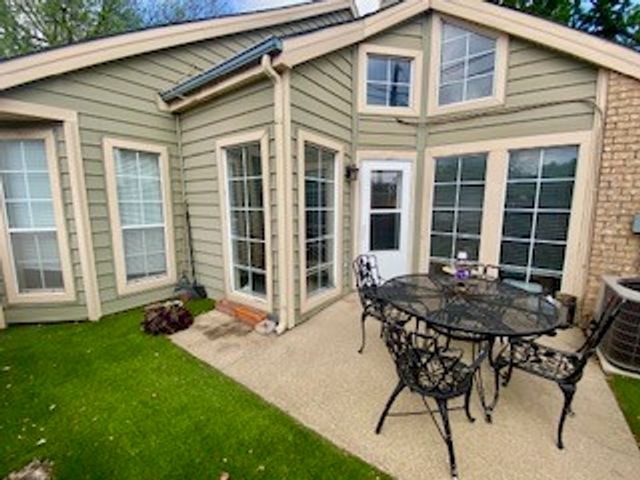 3167 Royal Lane, Dallas, TX 75229