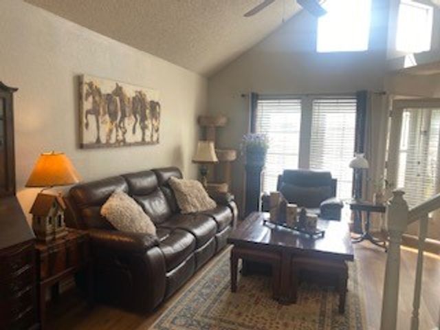 3167 Royal Lane, Dallas, TX 75229