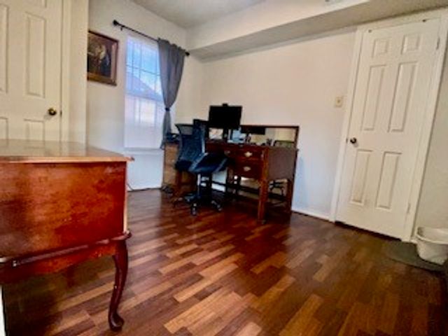 3167 Royal Lane, Dallas, TX 75229