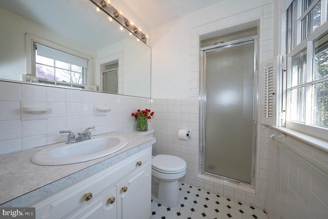 256 HATHAWAY LN, Wynnewood, PA 19096