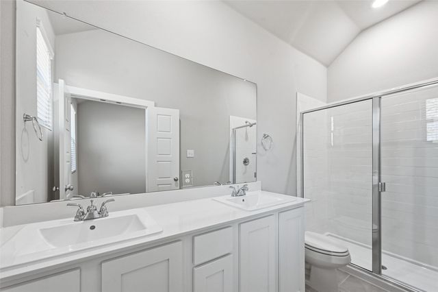 804 Pine Beach Drive, Princeton, TX 75071