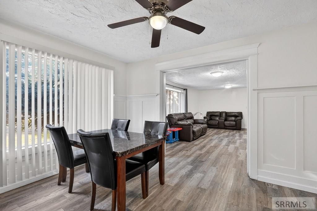 Image 7 of property listing at 1002 E Street, Rupert, ID 83350