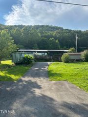 2703 Orr Street, Big Stone Gap, VA 24219