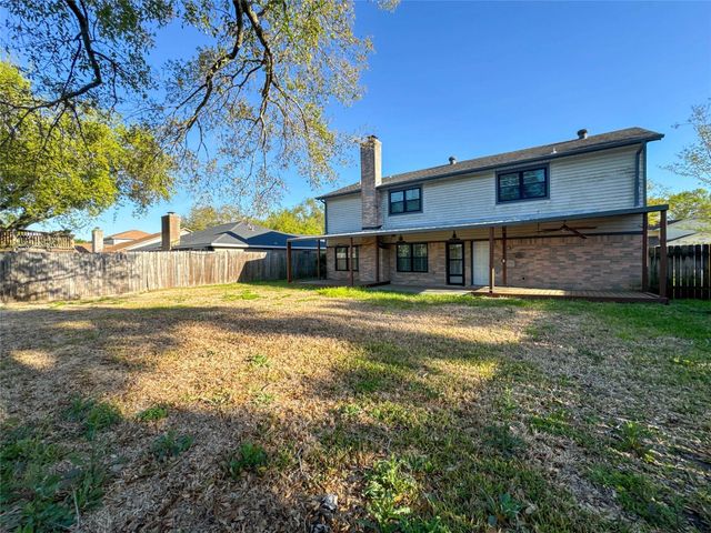 3119 Pilgrims Point Lane, Pearland, TX 77581