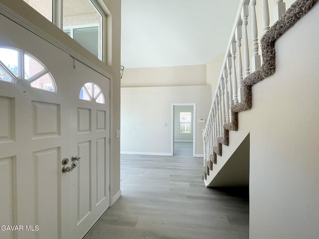 1768 E Mesa Drive, Lancaster, CA 93535