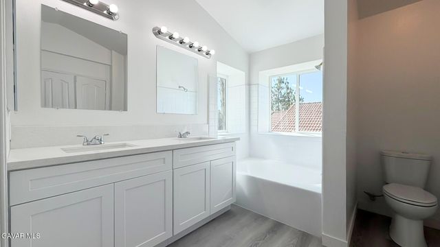 1768 E Mesa Drive, Lancaster, CA 93535