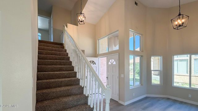 1768 E Mesa Drive, Lancaster, CA 93535