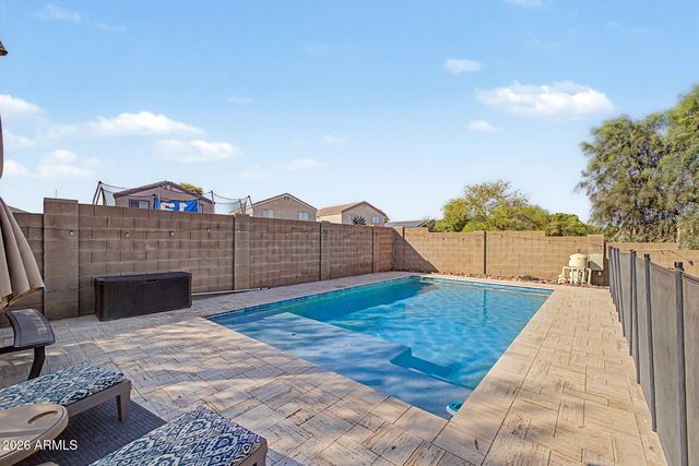 23528 N EL FRIO Court, Sun City, AZ 85373