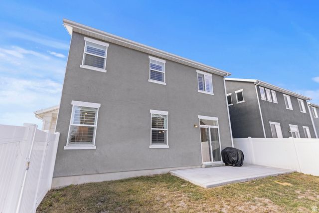 1912 W PARKVIEW DR, Syracuse, UT 84075