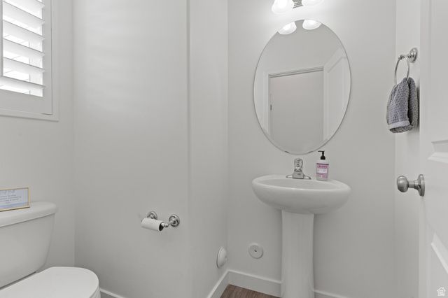 1912 W PARKVIEW DR, Syracuse, UT 84075