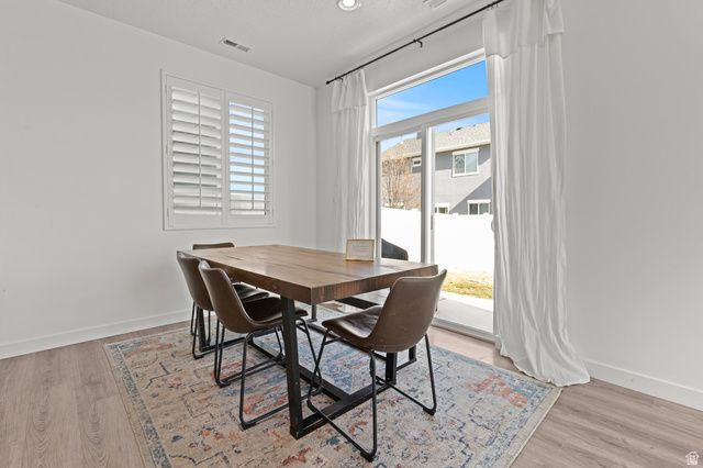 1912 W PARKVIEW DR, Syracuse, UT 84075