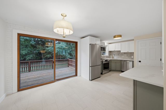 157 Marks St, Rockland, MA 02370