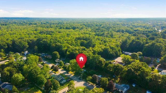 157 Marks St, Rockland, MA 02370