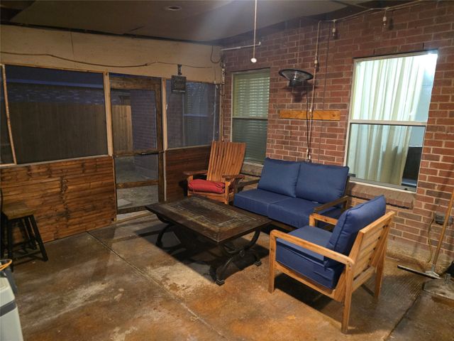 3813 Summer Hill Drive, Balch Springs, TX 75180