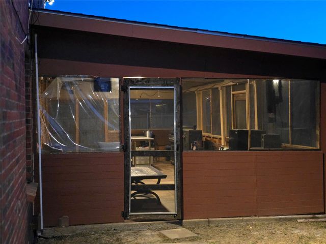 3813 Summer Hill Drive, Balch Springs, TX 75180