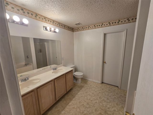 3813 Summer Hill Drive, Balch Springs, TX 75180