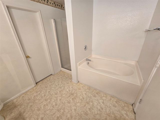 3813 Summer Hill Drive, Balch Springs, TX 75180