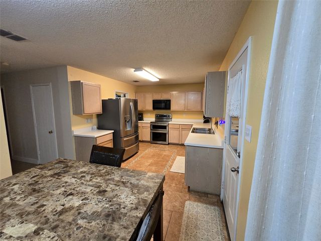 3813 Summer Hill Drive, Balch Springs, TX 75180