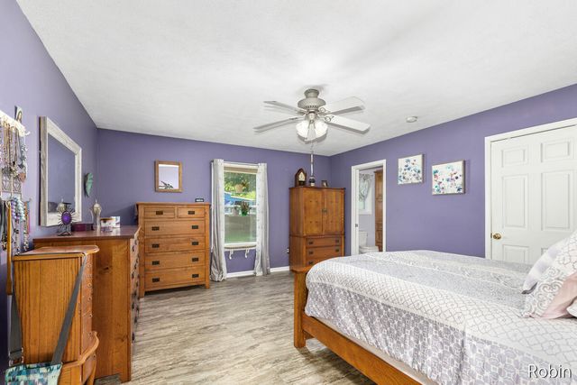 1213 Hayes Street, Marne, MI 49435