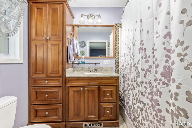 1213 Hayes Street, Marne, MI 49435
