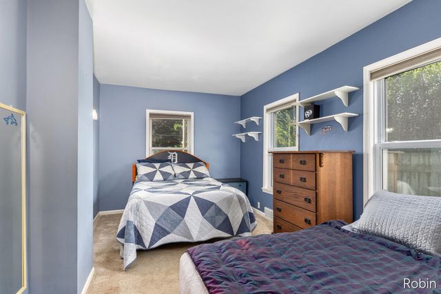 1213 Hayes Street, Marne, MI 49435