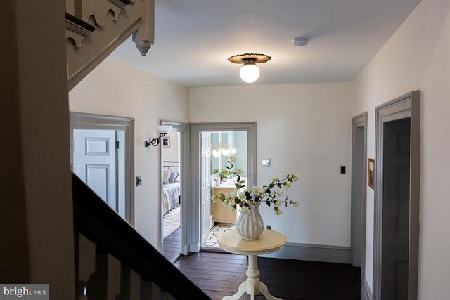 323 W KING ST, Lancaster, PA 17603